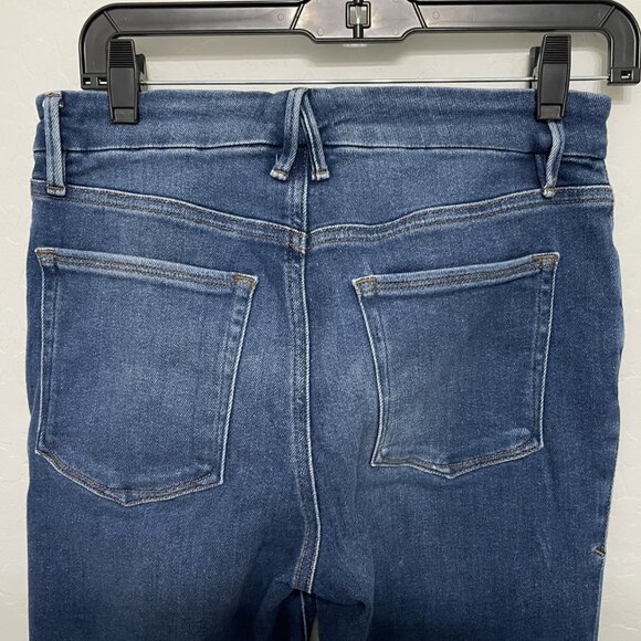 Good American Distressed Jeans - Size 10 or 30 - Retail $149 - Stretch! - Picture 3 of 4